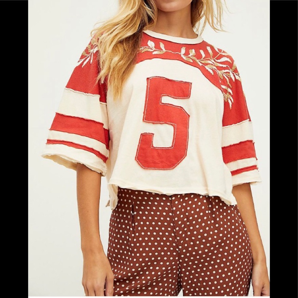 High Five Tee
